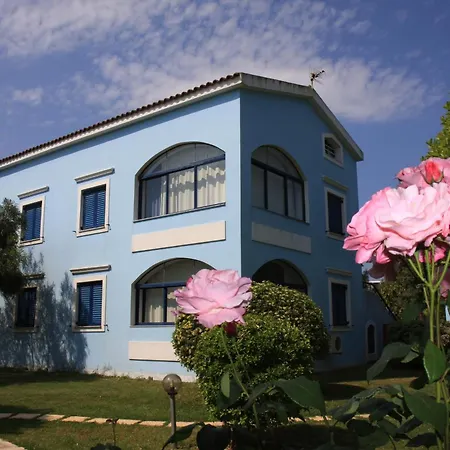 Govino Bay Gouviá