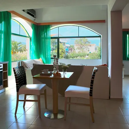Hotel apartamentowy Govino Bay