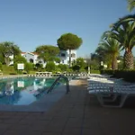 شقة فندقية Govino Bay 4*