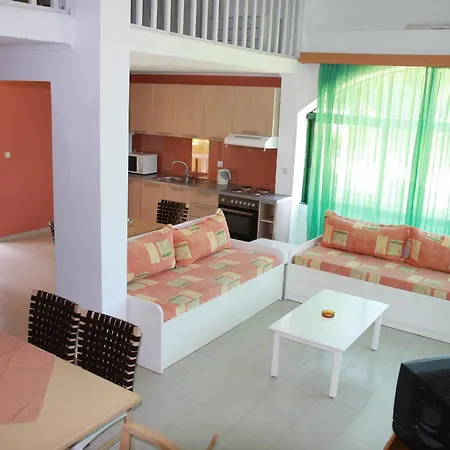 Govino Bay 고우비아