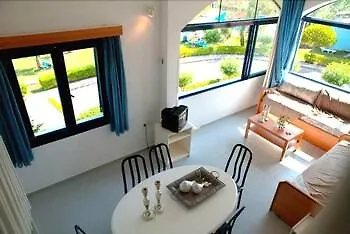 Lejlighedshotel Govino Bay 4*