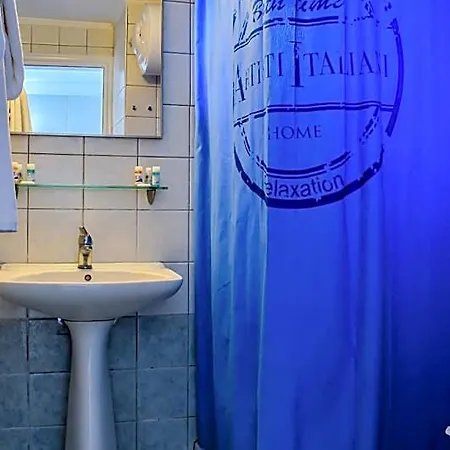Govino Bay Aparthotel