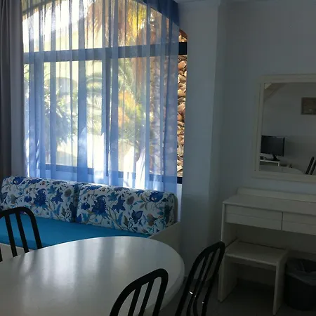 Govino Bay Гоувия