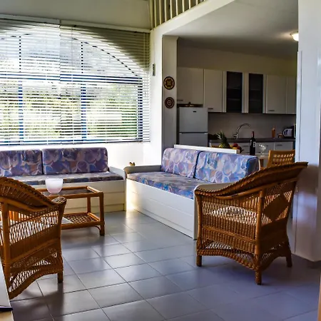 Govino Bay Gouvia