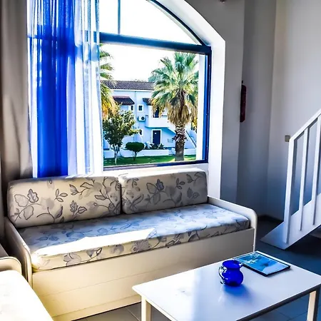 Hotel apartamentowy Govino Bay 4*