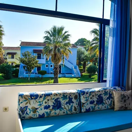 Govino Bay