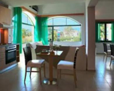 Govino Bay 4* Gouvia