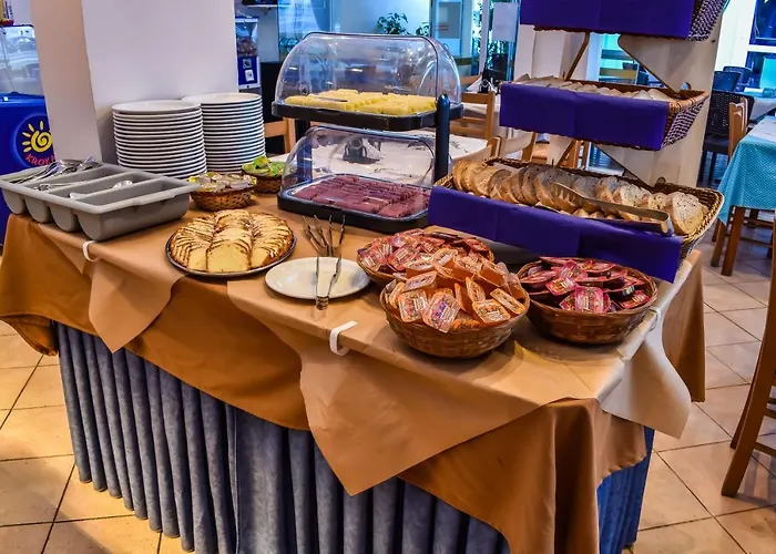 Govino Bay Aparthotel Gouvia