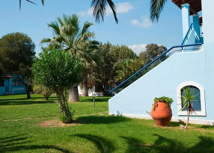 Govino Bay Aparthotel Gouvia