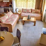 아파트호텔 Govino Bay