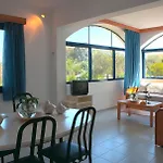 Govino Bay 아파트호텔 4*