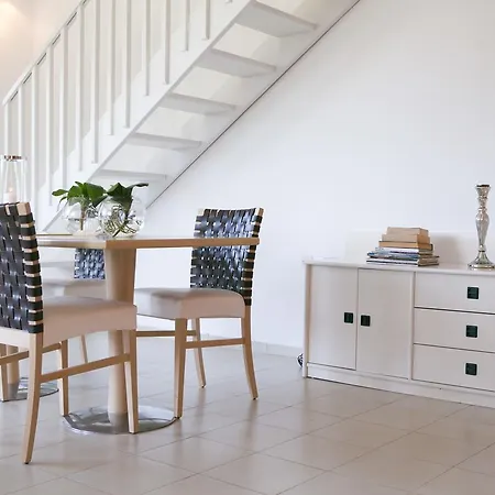 Govino Bay Apartmanhotel Guviá