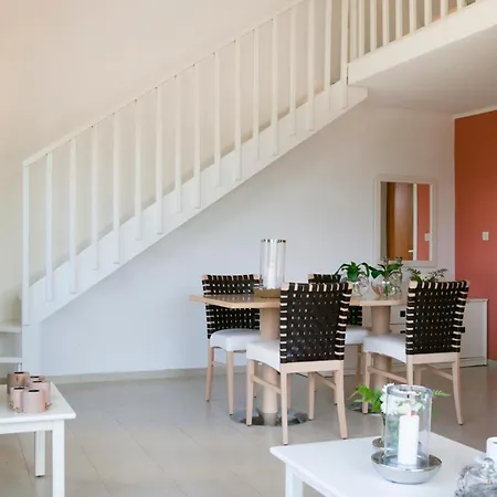 Apartmanhotel Govino Bay